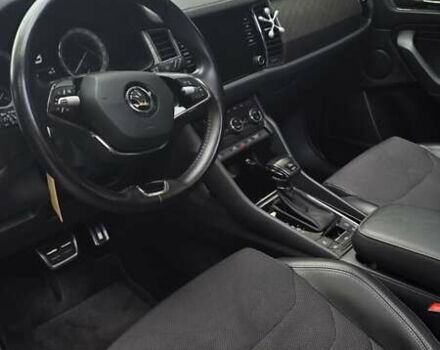 Черный Шкода Kodiaq, объемом двигателя 1.97 л и пробегом 92 тыс. км за 33600 $, фото 4 на Automoto.ua