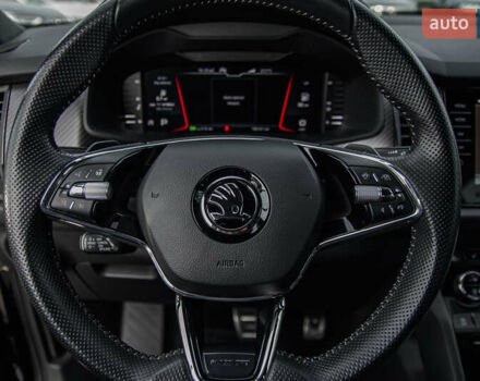 Чорний Шкода Kodiaq, об'ємом двигуна 0 л та пробігом 106 тис. км за 39003 $, фото 39 на Automoto.ua
