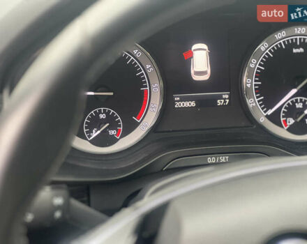 Чорний Шкода Kodiaq, об'ємом двигуна 1.97 л та пробігом 201 тис. км за 32850 $, фото 27 на Automoto.ua