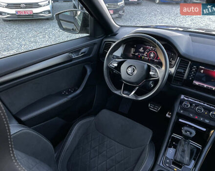 Черный Шкода Kodiaq, объемом двигателя 1.97 л и пробегом 201 тыс. км за 29750 $, фото 32 на Automoto.ua