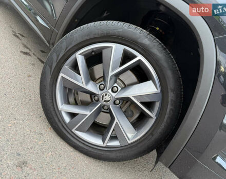 Черный Шкода Kodiaq, объемом двигателя 2 л и пробегом 160 тыс. км за 32499 $, фото 7 на Automoto.ua