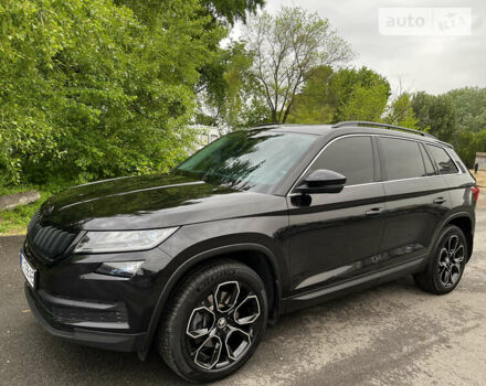 Черный Шкода Kodiaq, объемом двигателя 1.97 л и пробегом 82 тыс. км за 37700 $, фото 72 на Automoto.ua