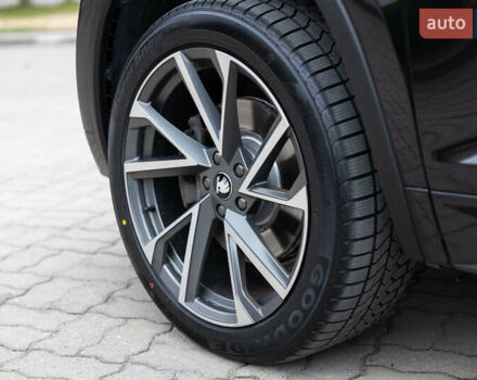 Черный Шкода Kodiaq, объемом двигателя 2 л и пробегом 228 тыс. км за 32800 $, фото 136 на Automoto.ua
