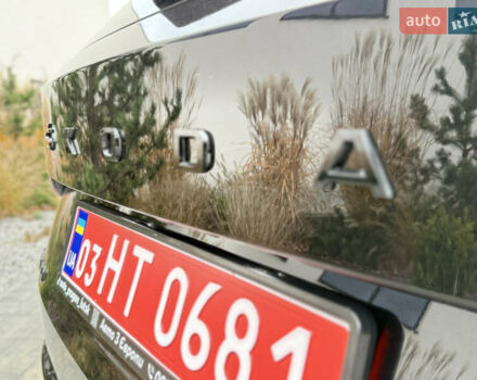 Шкода Kodiaq 2021 у Луцьку на Automoto.ua Чорний Шкода Kodiaq, об'ємом двигуна 1.97 л та пробігом 185 тис. км за 34900 $, фото 28 на Automoto.ua