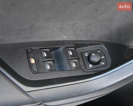 Чорний Шкода Kodiaq, об'ємом двигуна 2 л та пробігом 160 тис. км за 31999 $, фото 37 на Automoto.ua