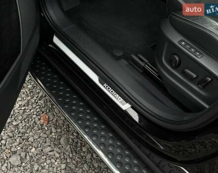 Черный Шкода Kodiaq, объемом двигателя 2 л и пробегом 163 тыс. км за 37900 $, фото 11 на Automoto.ua