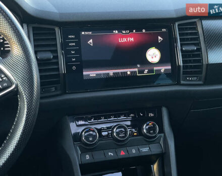 Черный Шкода Kodiaq, объемом двигателя 1.97 л и пробегом 201 тыс. км за 29750 $, фото 29 на Automoto.ua