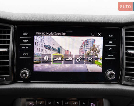 Черный Шкода Kodiaq, объемом двигателя 2 л и пробегом 228 тыс. км за 32800 $, фото 61 на Automoto.ua
