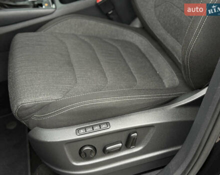 Черный Шкода Kodiaq, объемом двигателя 2 л и пробегом 237 тыс. км за 26555 $, фото 70 на Automoto.ua