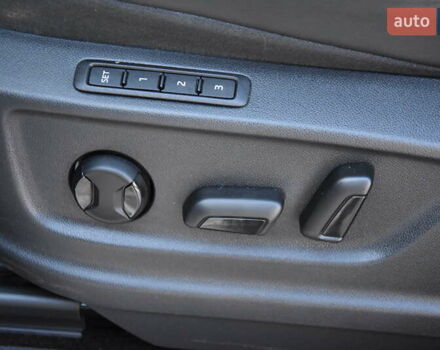 Чорний Шкода Kodiaq, об'ємом двигуна 2 л та пробігом 160 тис. км за 31999 $, фото 36 на Automoto.ua