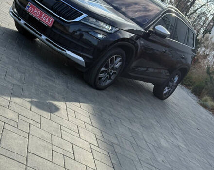 Черный Шкода Kodiaq, объемом двигателя 2 л и пробегом 175 тыс. км за 35499 $, фото 1 на Automoto.ua