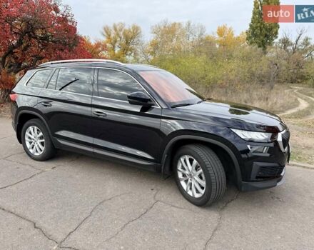 Черный Шкода Kodiaq, объемом двигателя 1.97 л и пробегом 37 тыс. км за 38500 $, фото 4 на Automoto.ua