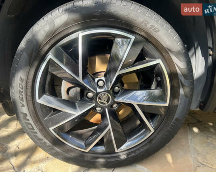 Черный Шкода Kodiaq, объемом двигателя 0 л и пробегом 165 тыс. км за 27100 $, фото 14 на Automoto.ua