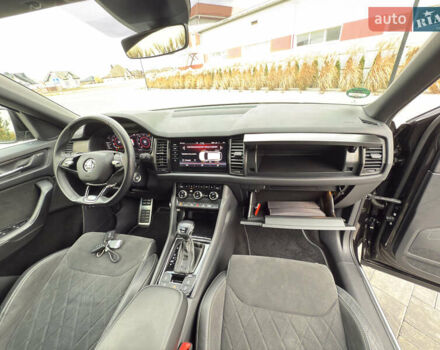 Шкода Kodiaq 2021 у Луцьку на Automoto.ua Чорний Шкода Kodiaq, об'ємом двигуна 1.97 л та пробігом 185 тис. км за 34900 $, фото 104 на Automoto.ua