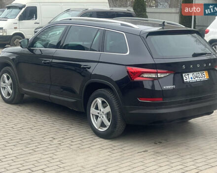 Чорний Шкода Kodiaq, об'ємом двигуна 1.97 л та пробігом 201 тис. км за 32850 $, фото 7 на Automoto.ua