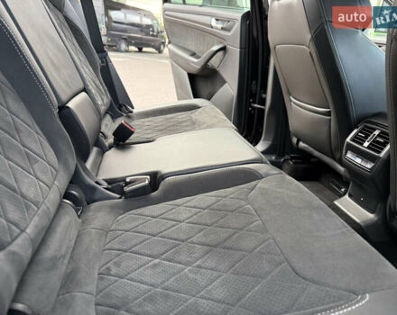 Черный Шкода Kodiaq, объемом двигателя 2 л и пробегом 160 тыс. км за 32499 $, фото 61 на Automoto.ua