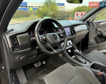Черный Шкода Kodiaq, объемом двигателя 2 л и пробегом 160 тыс. км за 32499 $, фото 47 на Automoto.ua