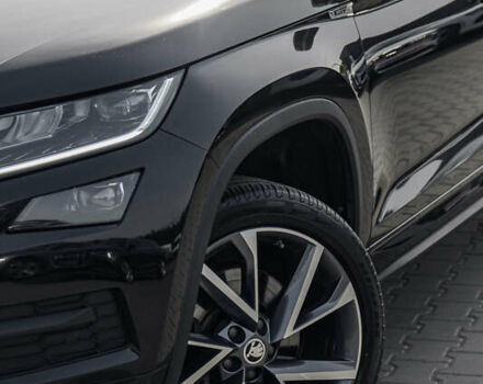 Чорний Шкода Kodiaq, об'ємом двигуна 0 л та пробігом 106 тис. км за 39003 $, фото 10 на Automoto.ua