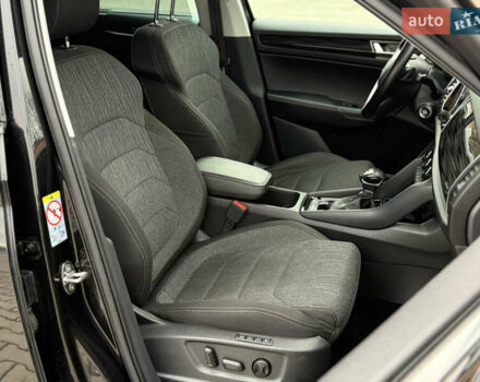 Черный Шкода Kodiaq, объемом двигателя 2 л и пробегом 237 тыс. км за 26555 $, фото 91 на Automoto.ua