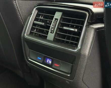 Черный Шкода Kodiaq, объемом двигателя 2 л и пробегом 237 тыс. км за 26555 $, фото 87 на Automoto.ua