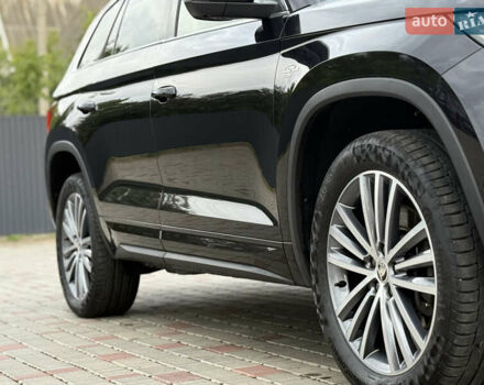 Шкода Kodiaq 2021 в Луцке на Automoto.ua Черный Шкода Kodiaq, объемом двигателя 2 л и пробегом 221 тыс. км за 31000 $, фото 11 на Automoto.ua