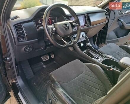 Черный Шкода Kodiaq, объемом двигателя 2 л и пробегом 137 тыс. км за 36950 $, фото 40 на Automoto.ua