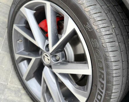 Шкода Kodiaq 2021 у Луцьку на Automoto.ua Чорний Шкода Kodiaq, об'ємом двигуна 1.97 л та пробігом 185 тис. км за 34900 $, фото 36 на Automoto.ua