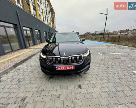 Черный Шкода Kodiaq, объемом двигателя 1.97 л и пробегом 132 тыс. км за 39900 $, фото 2 на Automoto.ua