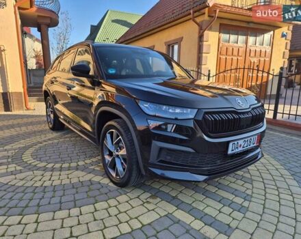 Черный Шкода Kodiaq, объемом двигателя 2 л и пробегом 225 тыс. км за 34900 $, фото 2 на Automoto.ua