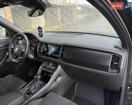 Черный Шкода Kodiaq, объемом двигателя 2 л и пробегом 150 тыс. км за 39500 $, фото 49 на Automoto.ua