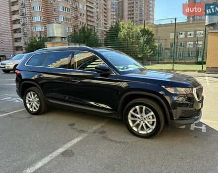 Шкода Kodiaq 2022 в Киеве на Automoto.ua Черный Шкода Kodiaq, объемом двигателя 1.97 л и пробегом 126 тыс. км за 36900 $, фото 6 на Automoto.ua