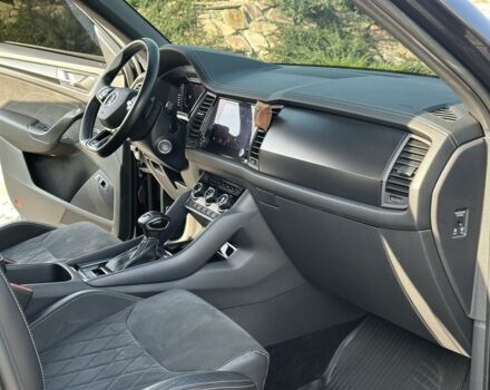 Черный Шкода Kodiaq, объемом двигателя 2 л и пробегом 72 тыс. км за 39000 $, фото 10 на Automoto.ua