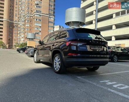 Шкода Kodiaq 2022 в Киеве на Automoto.ua Черный Шкода Kodiaq, объемом двигателя 1.97 л и пробегом 126 тыс. км за 36900 $, фото 17 на Automoto.ua