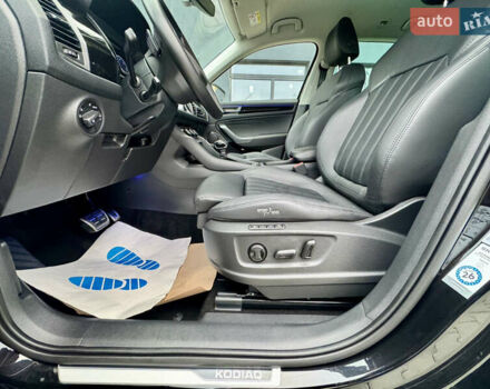 Черный Шкода Kodiaq, объемом двигателя 1.97 л и пробегом 132 тыс. км за 39900 $, фото 43 на Automoto.ua