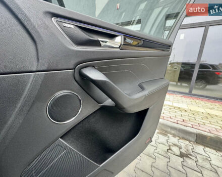 Черный Шкода Kodiaq, объемом двигателя 1.97 л и пробегом 132 тыс. км за 39900 $, фото 24 на Automoto.ua