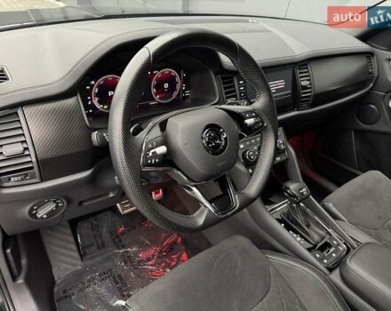 Черный Шкода Kodiaq, объемом двигателя 1.97 л и пробегом 127 тыс. км за 39900 $, фото 17 на Automoto.ua