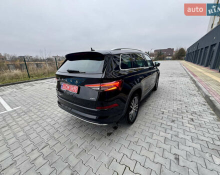 Черный Шкода Kodiaq, объемом двигателя 1.97 л и пробегом 132 тыс. км за 39900 $, фото 4 на Automoto.ua