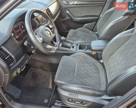 Черный Шкода Kodiaq, объемом двигателя 2 л и пробегом 225 тыс. км за 34900 $, фото 12 на Automoto.ua