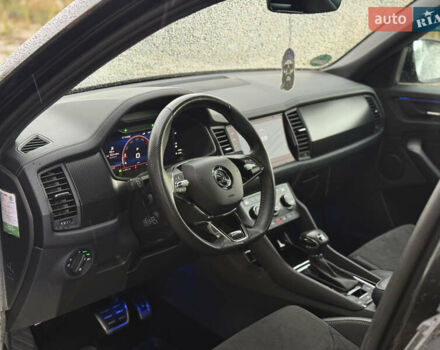Черный Шкода Kodiaq, объемом двигателя 2 л и пробегом 150 тыс. км за 39500 $, фото 29 на Automoto.ua