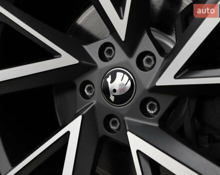 Черный Шкода Kodiaq, объемом двигателя 1.97 л и пробегом 50 тыс. км за 36899 $, фото 35 на Automoto.ua