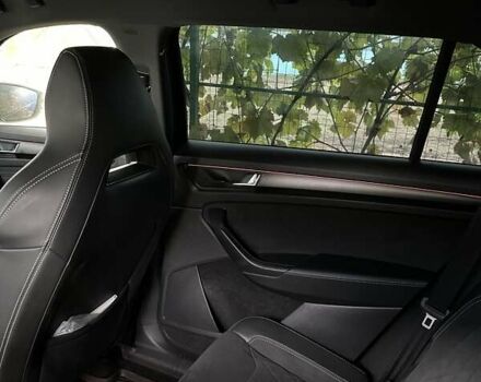 Чорний Шкода Kodiaq, об'ємом двигуна 1.97 л та пробігом 120 тис. км за 41000 $, фото 17 на Automoto.ua