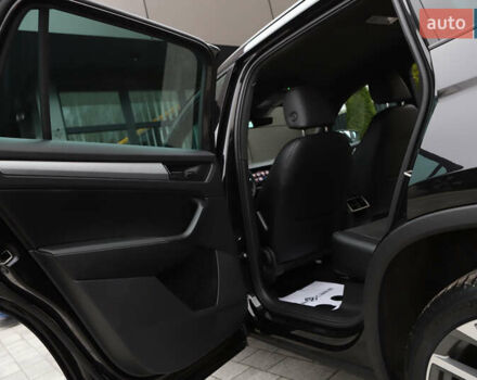 Черный Шкода Kodiaq, объемом двигателя 1.97 л и пробегом 50 тыс. км за 36899 $, фото 111 на Automoto.ua