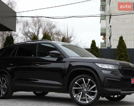 Черный Шкода Kodiaq, объемом двигателя 1.97 л и пробегом 50 тыс. км за 36899 $, фото 3 на Automoto.ua