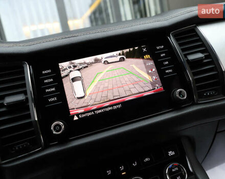 Черный Шкода Kodiaq, объемом двигателя 1.97 л и пробегом 50 тыс. км за 36899 $, фото 89 на Automoto.ua