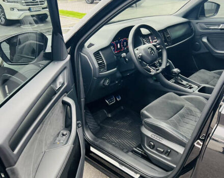 Чорний Шкода Kodiaq, об'ємом двигуна 1.97 л та пробігом 25 тис. км за 42500 $, фото 17 на Automoto.ua