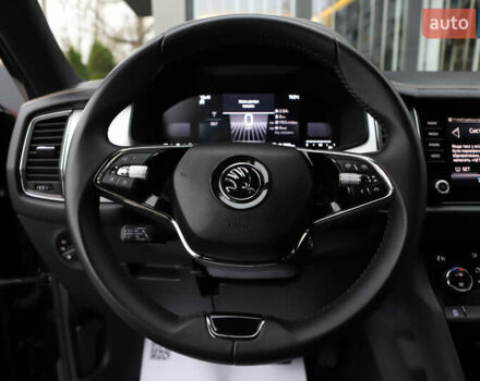 Черный Шкода Kodiaq, объемом двигателя 1.97 л и пробегом 50 тыс. км за 36899 $, фото 85 на Automoto.ua