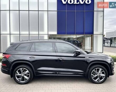 Черный Шкода Kodiaq, объемом двигателя 1.97 л и пробегом 22 тыс. км за 45500 $, фото 3 на Automoto.ua