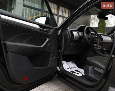 Черный Шкода Kodiaq, объемом двигателя 1.97 л и пробегом 50 тыс. км за 36899 $, фото 76 на Automoto.ua