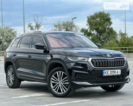 Черный Шкода Kodiaq, объемом двигателя 1.97 л и пробегом 10 тыс. км за 47500 $, фото 5 на Automoto.ua