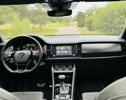 Черный Шкода Kodiaq, объемом двигателя 2 л и пробегом 32 тыс. км за 40500 $, фото 6 на Automoto.ua